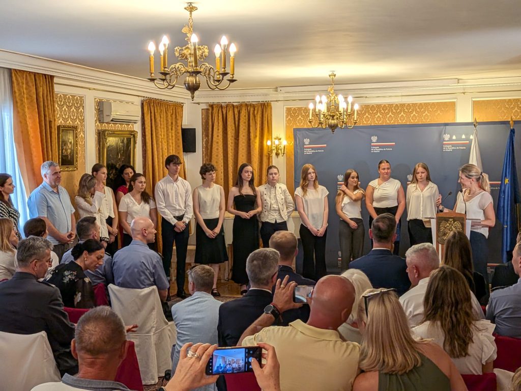 Pożegnanie absolwentów w Ambasadzie RP w Madrycie